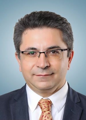 Mohammad Seyyedi Headshot 1
